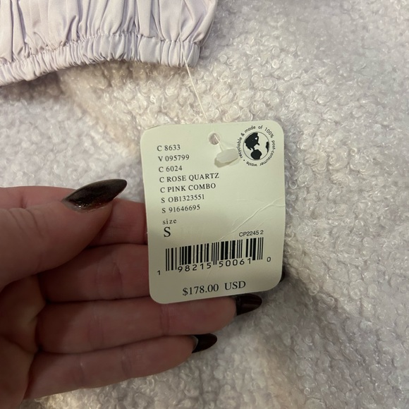 NWT Free People Movement Fuzzy Was She Fleece Pullover size S in Rose Quartz - Picture 7 of 8